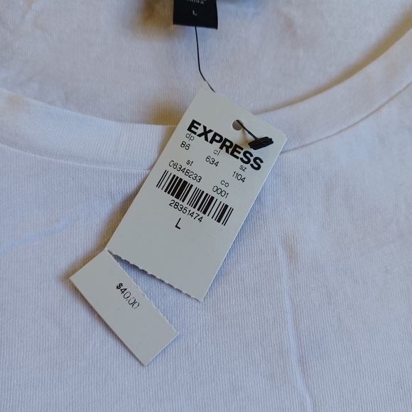 Express ♡ padded shoulder tee shirt - Picture 5 of 7